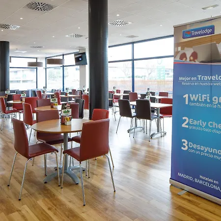 Hotell Travelodge Barcelona Fira 3*